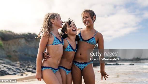 Okkernoot meest Speel 5,812 10 Year Old Girls In Bathing Suit Photos and Premium High Res  Pictures - Getty Images