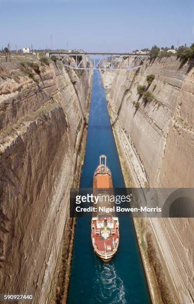 the corinth canal - corinth canal stock pictures, royalty-free photos & images