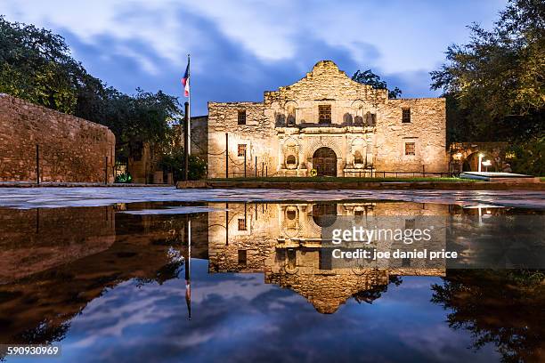 the alamo, san antonio - texas stock pictures, royalty-free photos & images