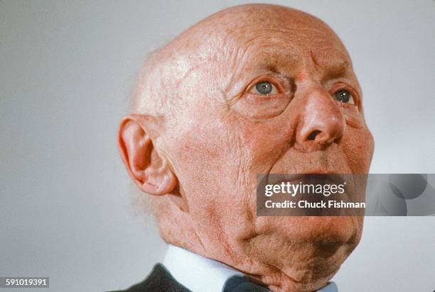 Author Singer 148 Isaac Bashevis Singer Stock Photos, High-Res Pictures, and Images ...