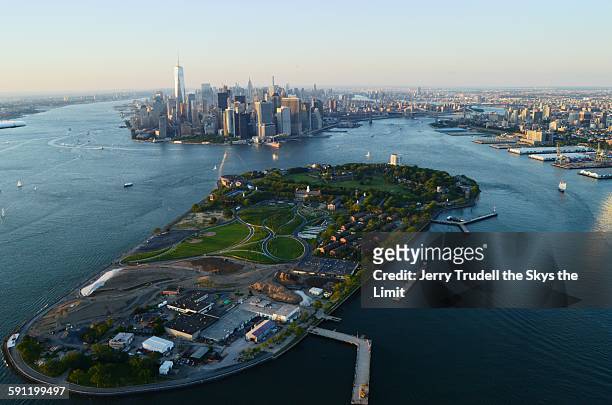 governor's island new york city - governors island stock pictures, royalty-free photos & images