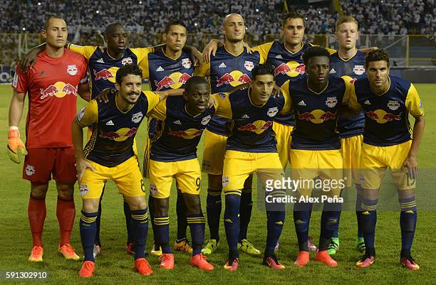 Red Bulls team poses before a match between Red Bulls and Alianza as part of Liga de Campeones CONCACAF Scotiabank 2016/17 at Cuscatlan Stadium on...