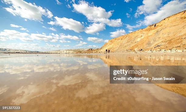 two's company - compton bay isle of wight stockfoto's en -beelden