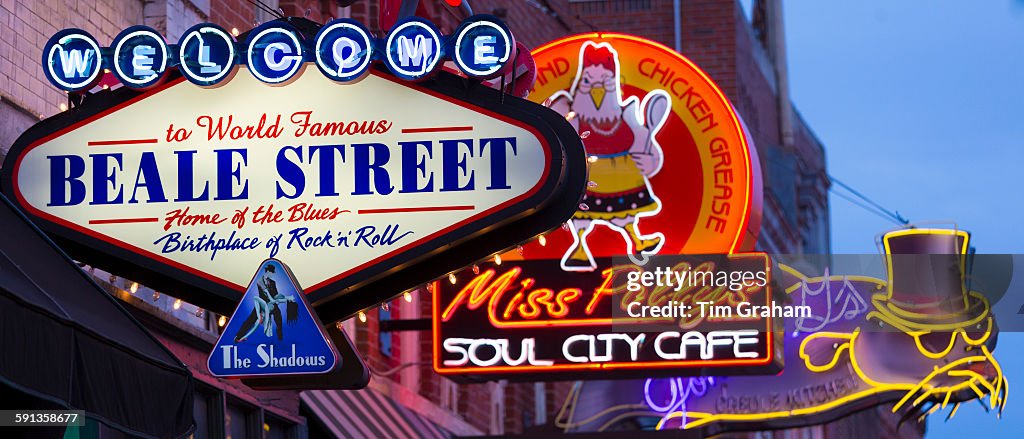 Music Venues and Diners in Beale Street, Memphis