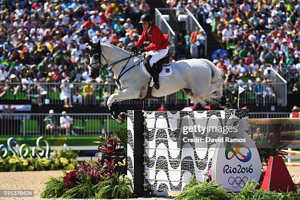 Meredith Michaels- Beerbaum of Germany rides Fibonacci during Day 12 of the Rio 2016 Olympic Games at the Olympic Equestrian Centre on August 17,...