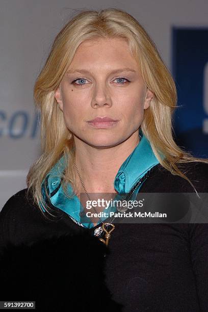 Peta Wilson attends Red Carpet Arrivals for the 4th Annual "ten" Fashion Show Presented By General Motors at 1540 N. Vine St. On February 22, 2005 in...