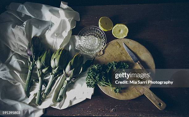 artichokes - alcachofa stock pictures, royalty-free photos & images