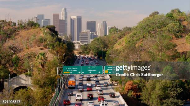 aerial view of traffic driving to downtown los angeles, california, united states - interstate highway usa stock-fotos und bilder