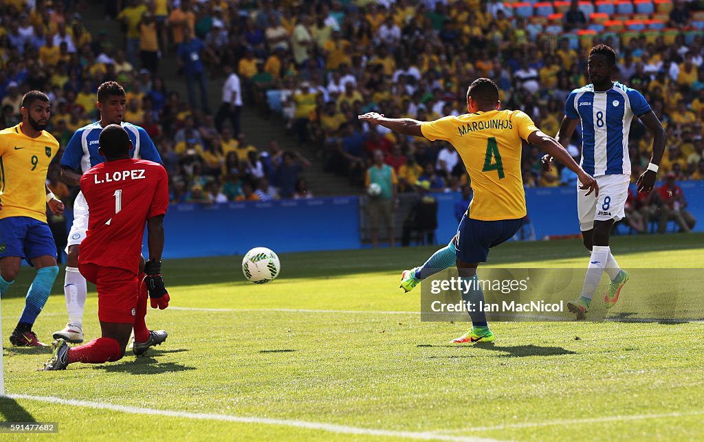 Brazil vs Honduras - Semi Final: Men's Football - Olympics: Day 12