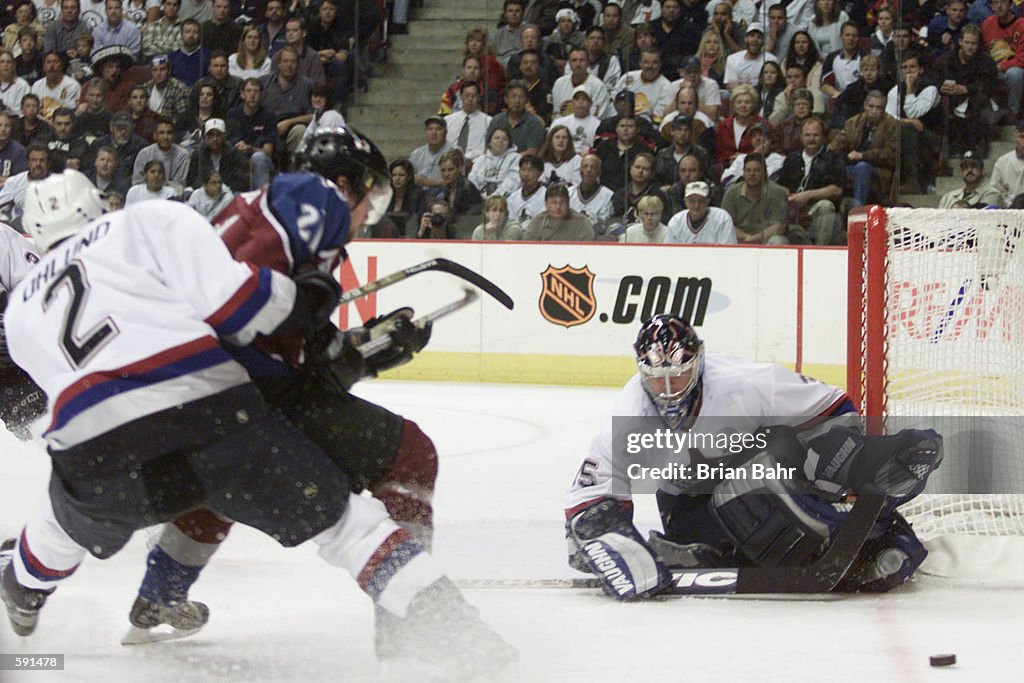 Canucks v Avalanche X