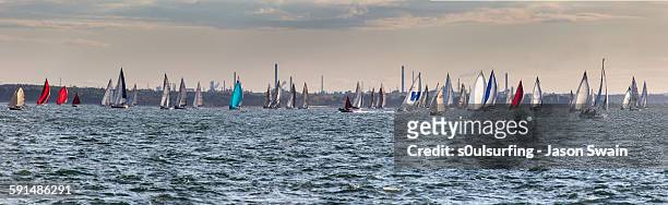 sailing panorama - solent stock pictures, royalty-free photos & images