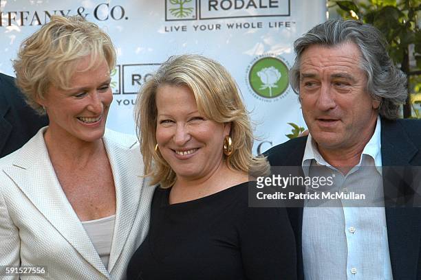 Glenn Close, Bette Midler and Robert DeNiro attend Bette Midler's New York Restoration Project's 4th Annual Spring Picnic at Thomas Jefferson Park on...