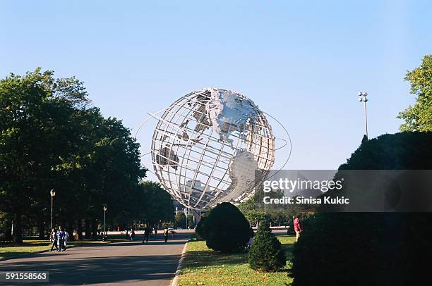 unisphere, new york world's fair - flushing queens stock pictures, royalty-free photos & images