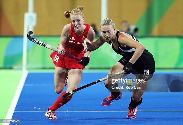 Liz Thompson of New Zealand and Nicola White of Great Britain and during the Women's Semifinal match between New Zealand and Great Britain on Day 12...