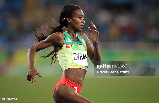 Genzebe Dibaba of Ethiopia competes in the Women's 1500m on day 11 of the Rio 2016 Olympic Games at Olympic Stadium on August 16, 2016 in Rio de...