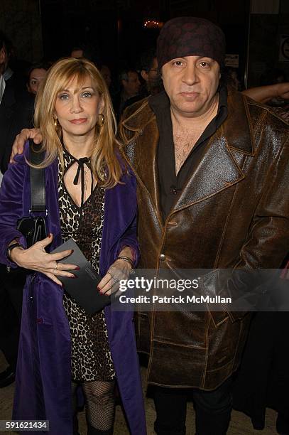 Maureen Van Zandt and Steven Van Zandt attend Walk the Line inside arrivals at Beacon on November 13, 2005 in New York.