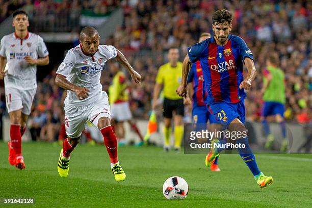 Barcelona's André Gomes in action during he second-leg of the Spanish Super Cup football match between FC Barcelona and Sevilla FC at Camp Nou...