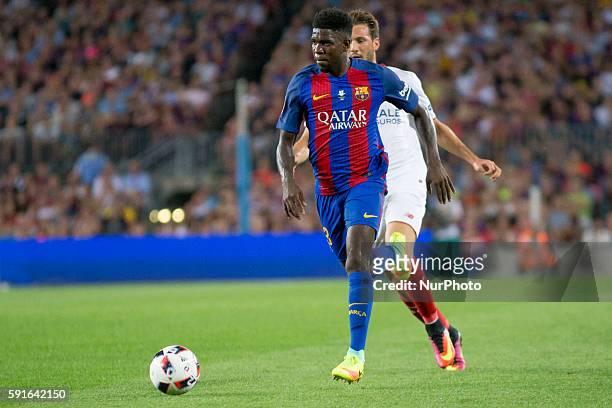 Barcelona's Samuel Umtiti in action during he second-leg of the Spanish Super Cup football match between FC Barcelona and Sevilla FC at Camp Nou...