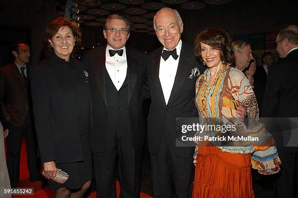 Paulie Apfelbaum, Stan Allen, Leonard Lauder and Evelyn Lauder attend The Whitney hosts The 14th Annual American Art Award Presented to Martin JG...