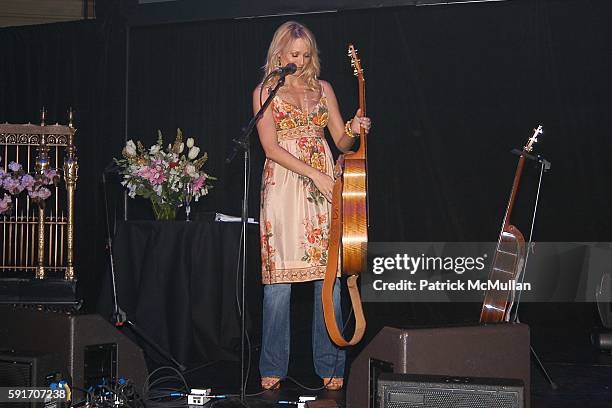 Jewel attends The Event To Prevent, A Benefit for The Candie's Foundation for the Prevention of Teenage Pregnancy at Gotham Hall on May 3, 2005 in...