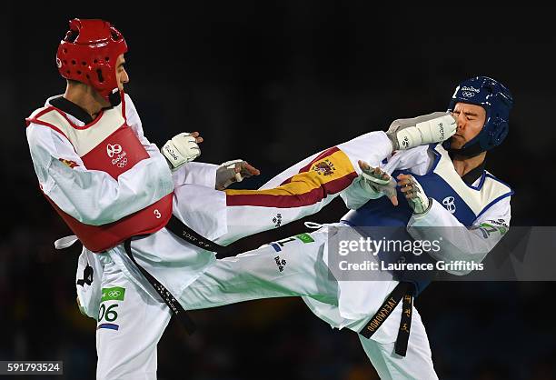 Joel Gonzalez Bonilla of Spain competes against Filip Grgic of Croatia during the Mens 68kg Taekwondo contest at Cairoca Arena 3 on August 18, 2016...