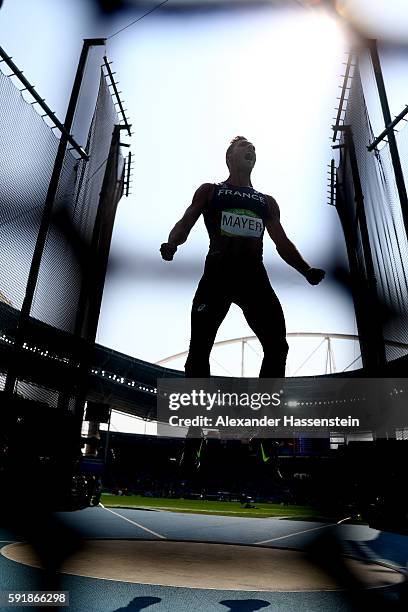 Kevin Mayer of France competes in the Men's Decathlon Discus Throw on Day 13 of the Rio 2016 Olympic Games at the Olympic Stadium on August 18, 2016...