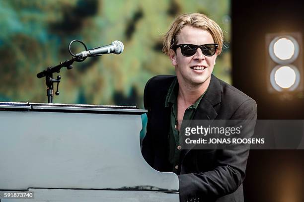 Tom Odell performs during the first day of the three-day Pukkelpop music festival in Hasselt on August 17, 2016. / AFP / BELGA / JONAS ROOSENS /...