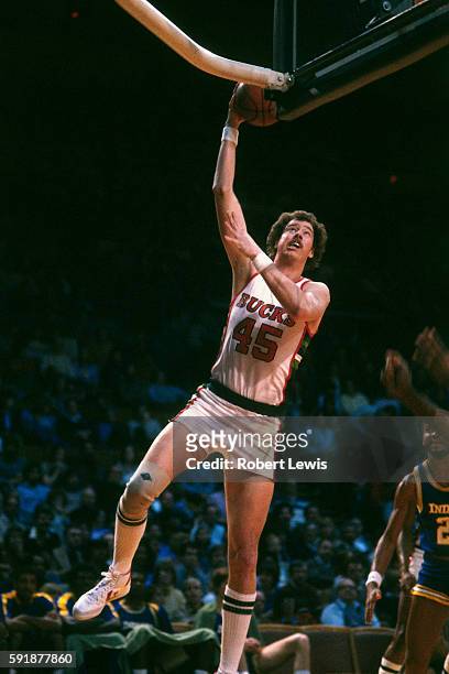 Paul Mokeski of the Milwaukee Bucks shoots the ball against the Indiana Pacers during a game at MECCA Arena in Milwaukee, Wisconsin circa 1983. NOTE...