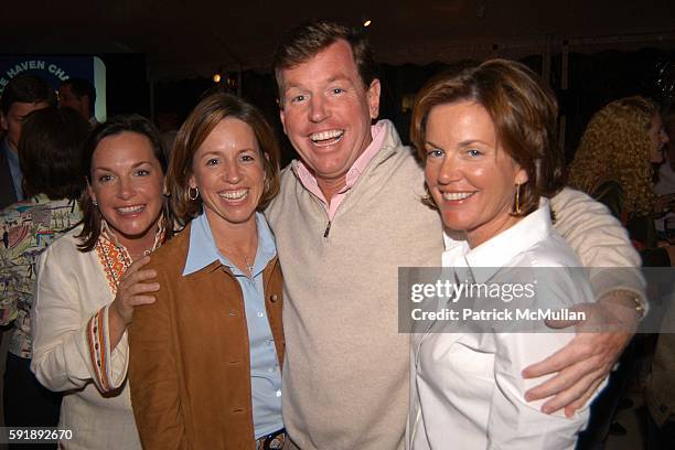 Nancy Quick Tom De Haven Photos and Premium High Res Pictures - Getty Images
