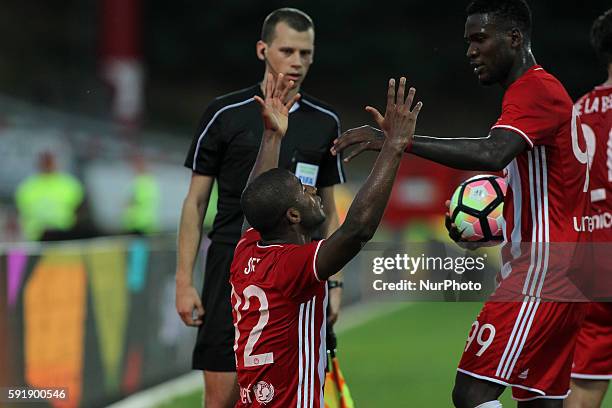 Olympiaco's Brazilian forward Seba celebrates after scoring goal during the UEFA Europa League 2016/17 match between FC Arouca and FC Olympiacos, at...