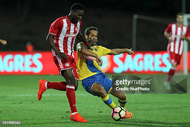 Olympiaco's Greek forward Brown Ideye during the UEFA Europa League 2016/17 match between FC Arouca and FC Olympiacos, at Municipal de Arouca Stadium...