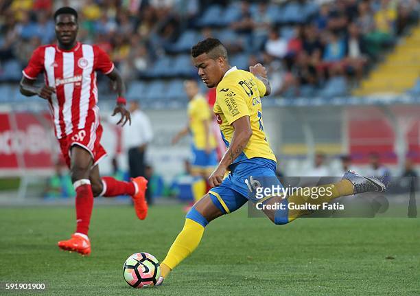 Arouca's defender from Brazil Thiago Carleto in action during the UEFA Europa League match between FC Arouca and Olympiacos FC at Estadio Municipal...