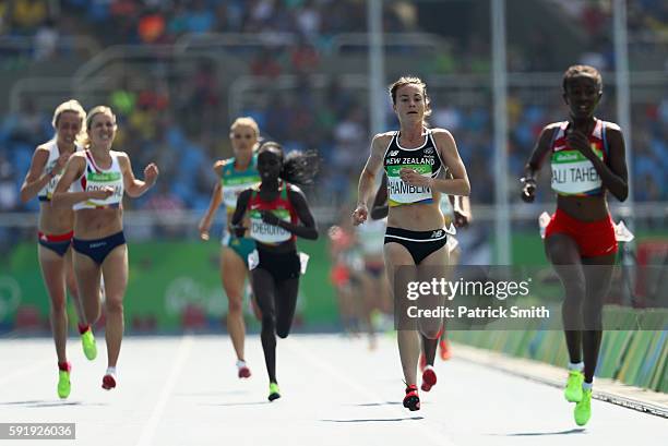 Nikki Hamblin of New Zealand competes during the Women's 5000m Round 1 on Day 11 of the Rio 2016 Olympic Games at the Olympic Stadium on August 16,...