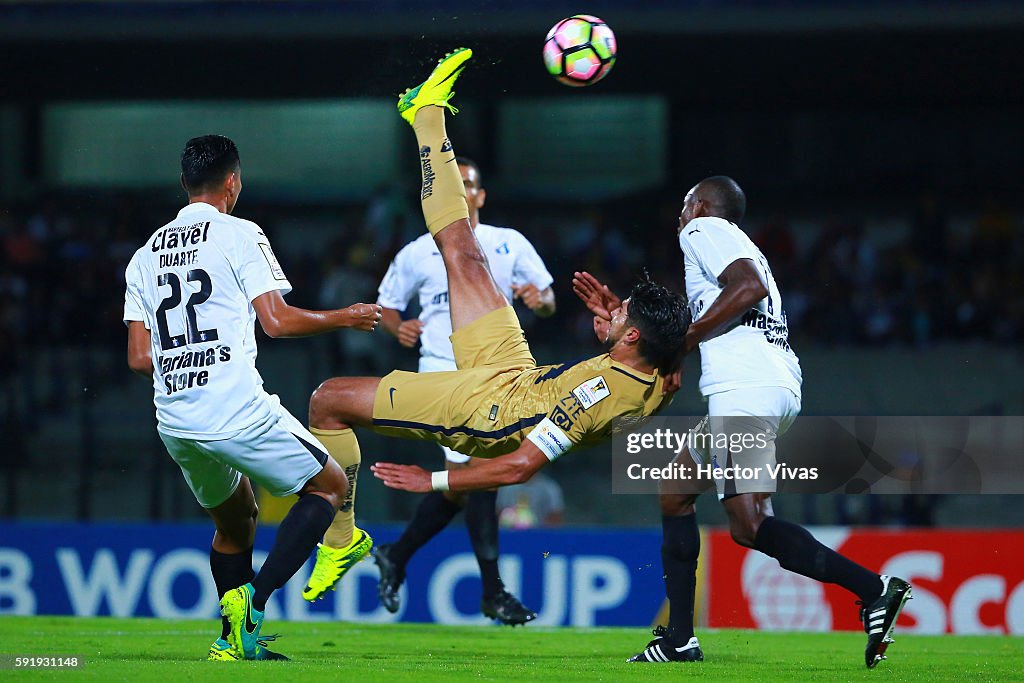 Pumas UNAM v Honduras Progreso - Scotiabank CONCACAF Champions League 2016/17