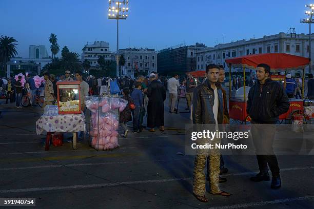 November 21, 2014 - Tripoli, Libya - Fajr-Libya supporters rally in Martyrs' Square. While demonstartors chanted, prayed and waved flags, there was a...