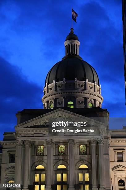 indiana state capitol building - indiana state capitol building stock pictures, royalty-free photos & images