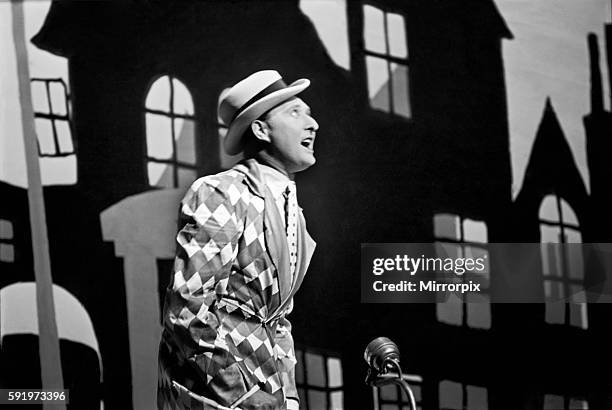 Max Miller Singer Max Miller (Comedian) Photos and Premium High Res Pictures - Getty Images