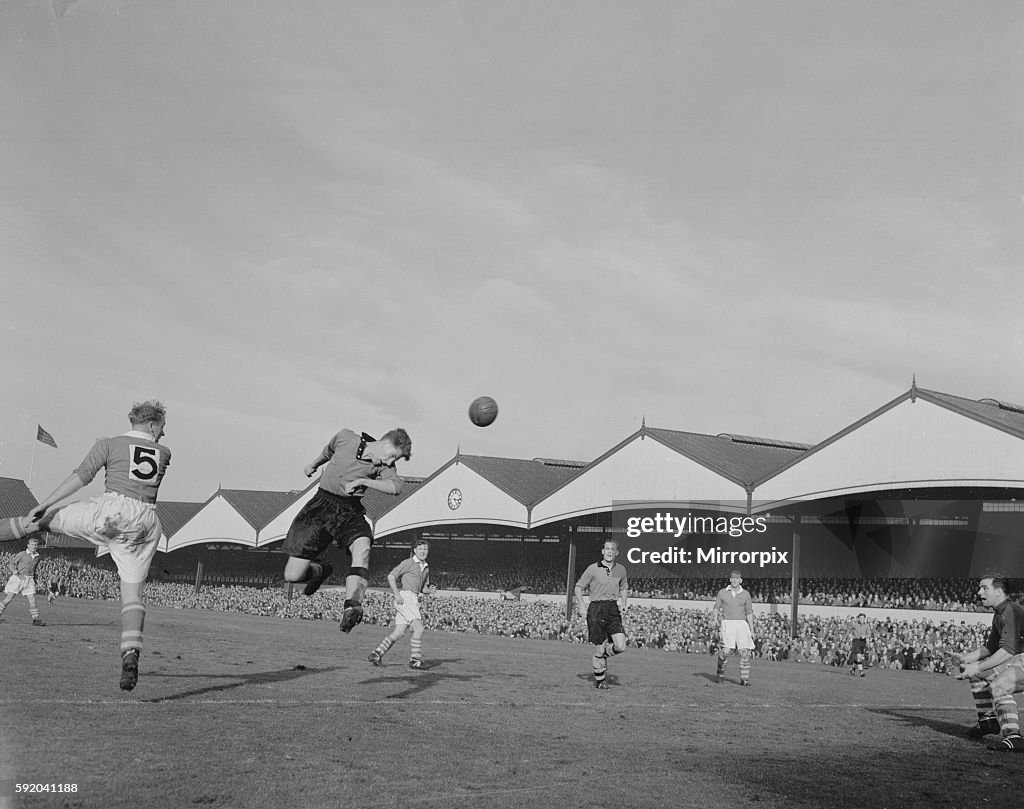 Wolverhampton Wanderers v Middlesbrough Division One. Roy Swinbourne of Wolves headers the ball towards the Boro goal at