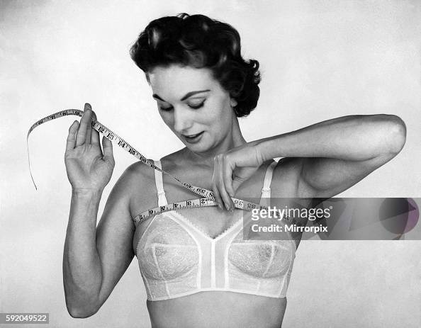1,990 Bras 1950 Stock Photos, High-Res Pictures, and Images - Getty Images