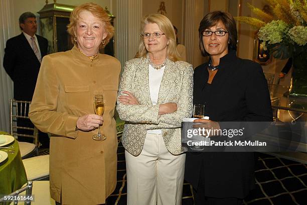 Joan Gerberding, Geraldine Laybourne and Terri Santisi attend Museum of Television and Radio Dinner at Harry Winsto Grand Salon on September 15, 2005...