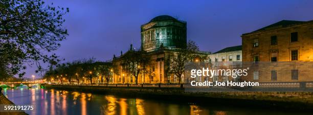 dublin four courts blue moment - 1916 2015 stock pictures, royalty-free photos & images