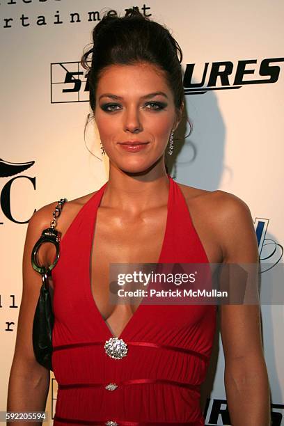 Adrianne Curry Photos Photos and Premium High Res Pictures - Getty Images