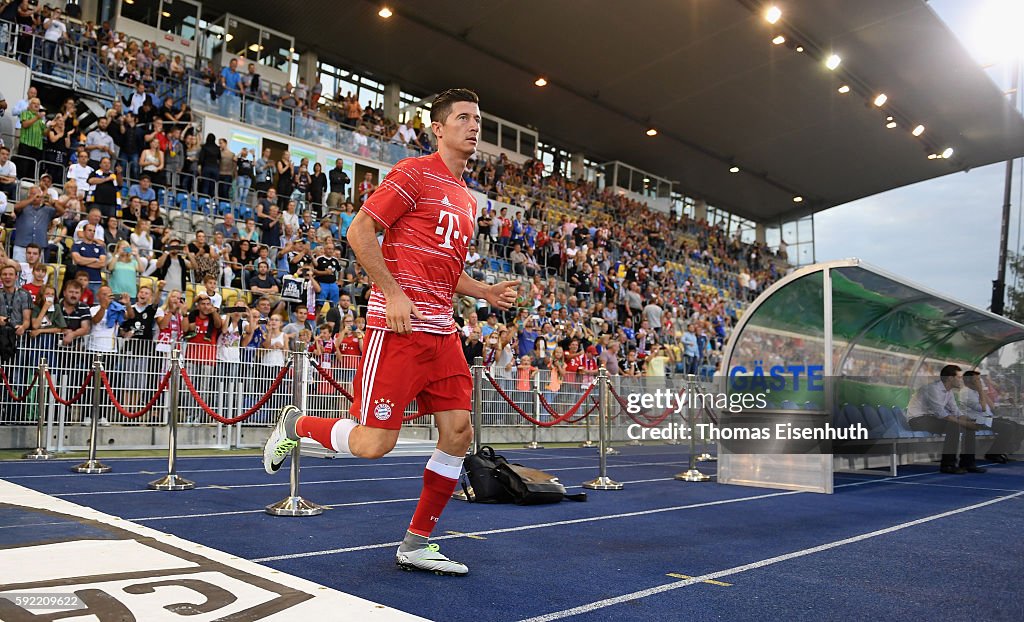 FC Carl Zeiss Jena v Bayern Muenchen - DFB Cup