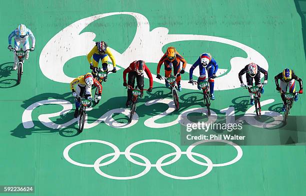 Maria Gabriela Diaz of Argentina, Stefany Hernandez of Venezuela, Amanda Carr of Thailand, Simone Christensen of Denmark, Merle Van Benthem of the...