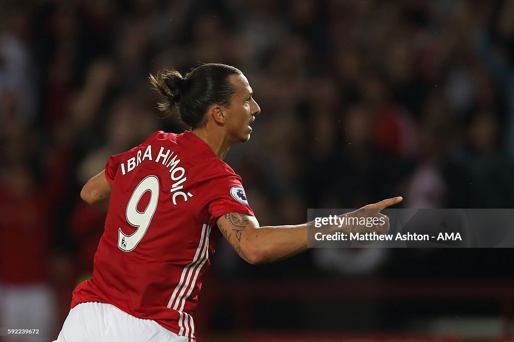 Manchester United v Southampton - Premier League