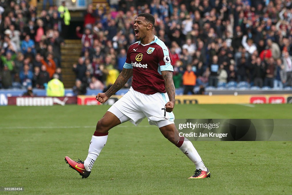 Burnley v Liverpool - Premier League