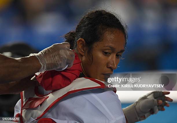 14 Samantha Kassman Photos & High Res Pictures Getty Images