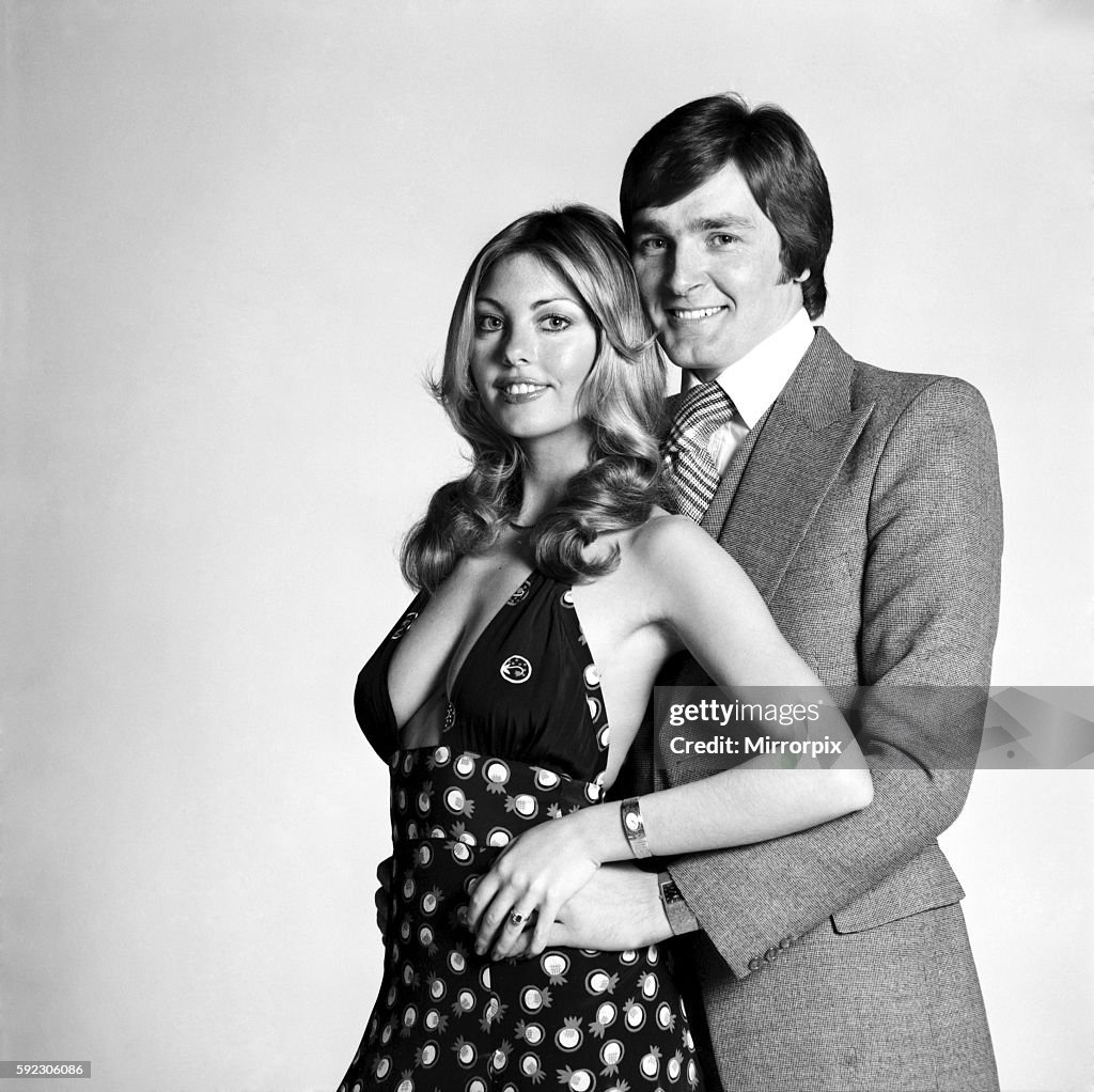 Models Gillian Duxbury and Peter Glancy pose for a young lovers feature in the Daily Mirror Studio.