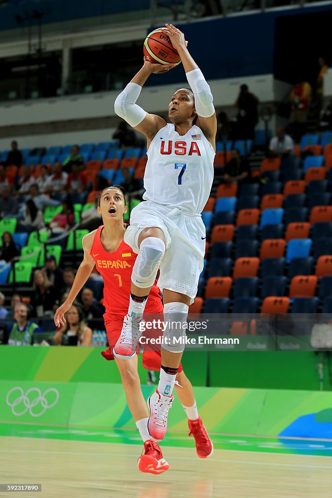 Basketball - Olympics: Day 15