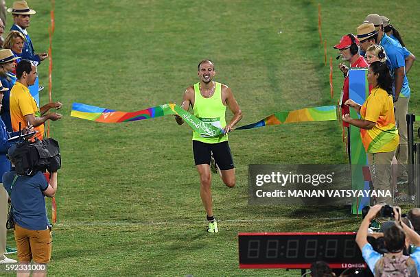 Lesun Lesun Photos and Premium High Res Pictures - Getty Images